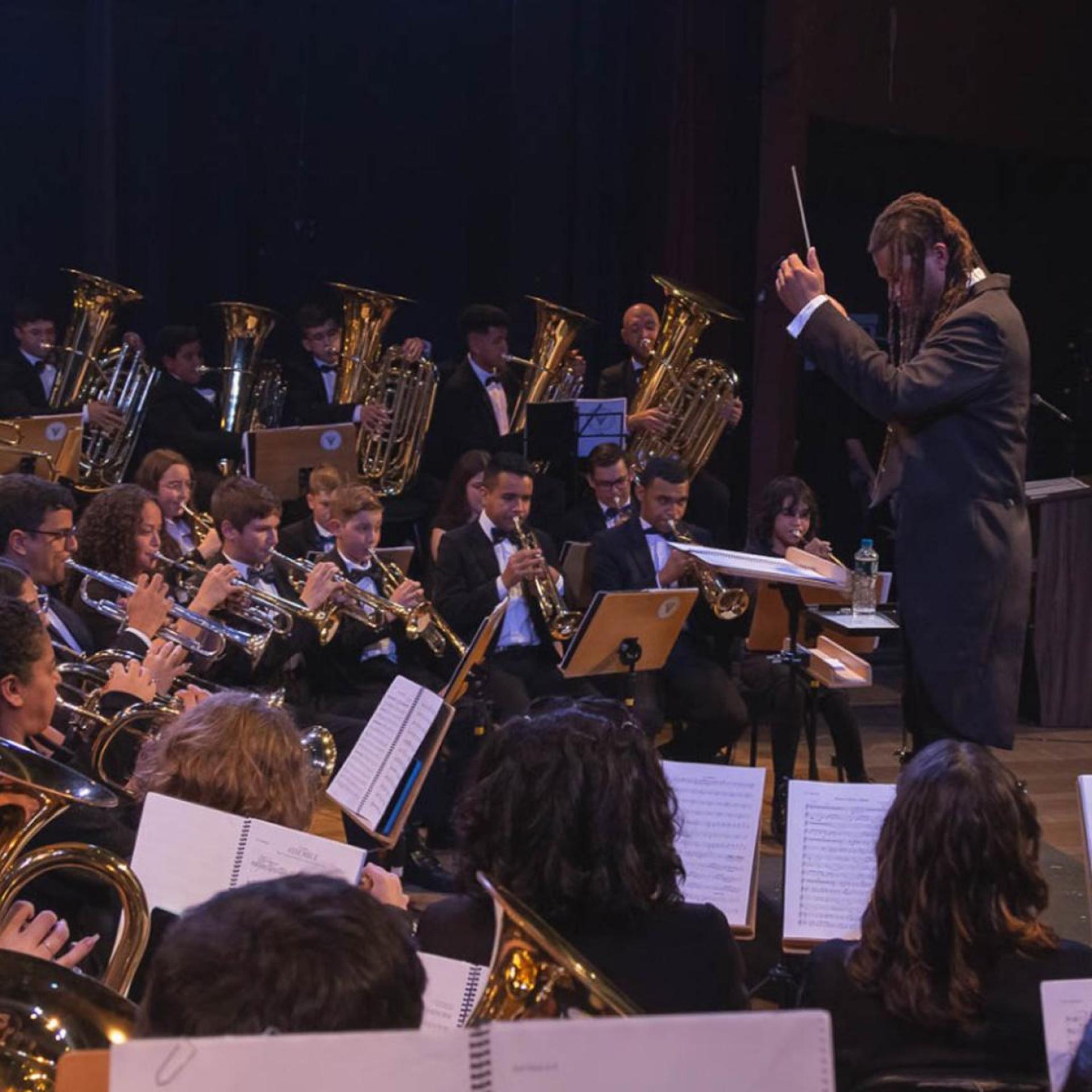 Para celebrar o Natal - Filarmônica de Itajaí